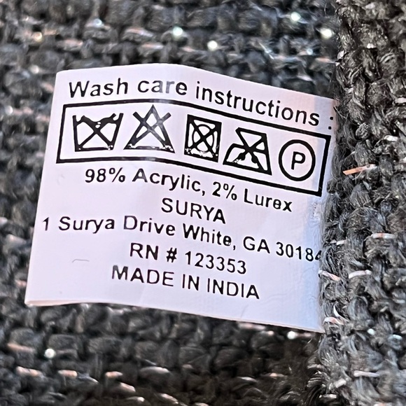 Surya Throw, Size: 50” x 60”, Woven 95% acrylic, 5% lurex Color: Charcoa… - Picture 2 of 7